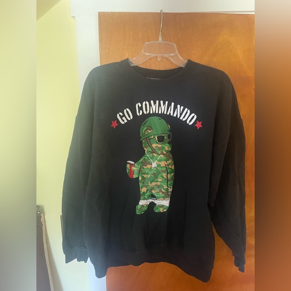 Black XL crewneck sweater - Picture 1 of 2